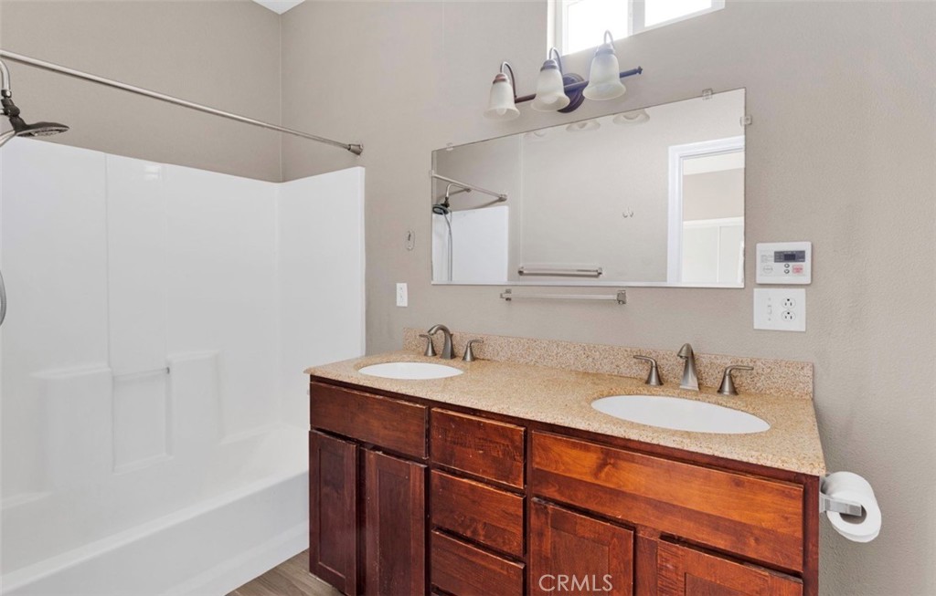 121 East County Line Road Calimesa, CA 92320 - Photo 9 of 18