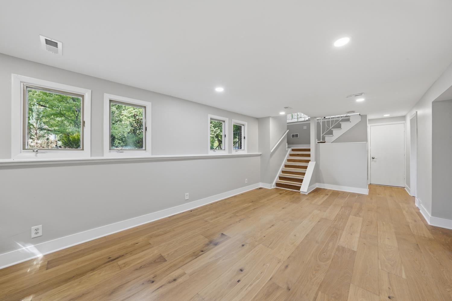 461 Galahad Road Bolingbrook, IL 60440 - Photo 23 of 34 Gallery Image 23
