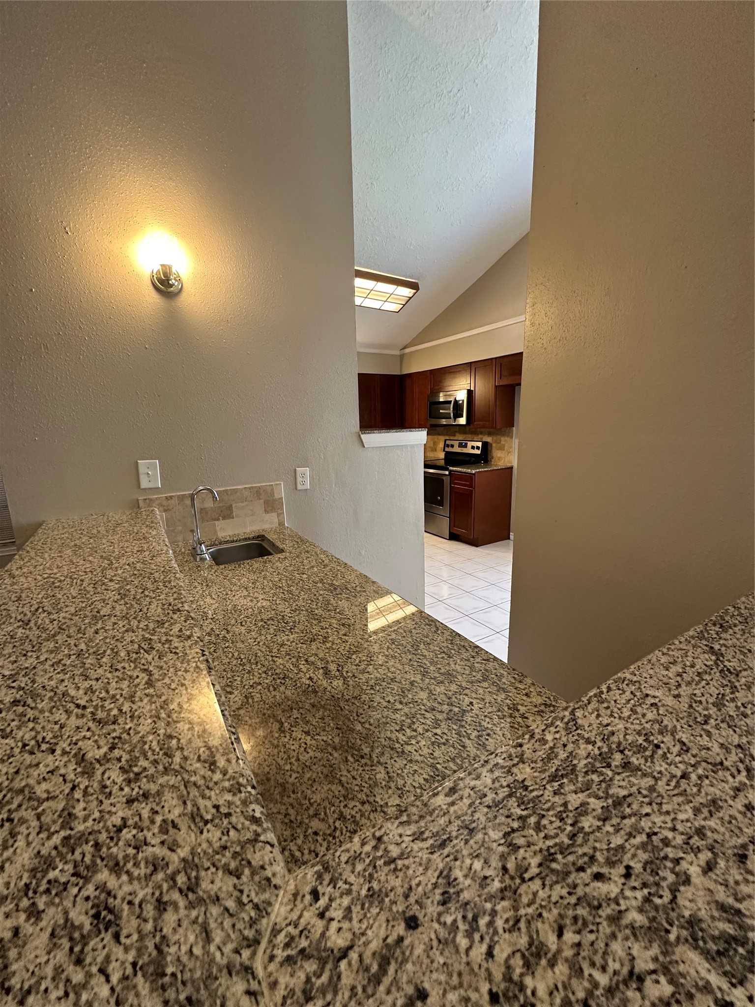 4930 Fitzwater Drive Spring, TX 77373 - Photo 6 of 26