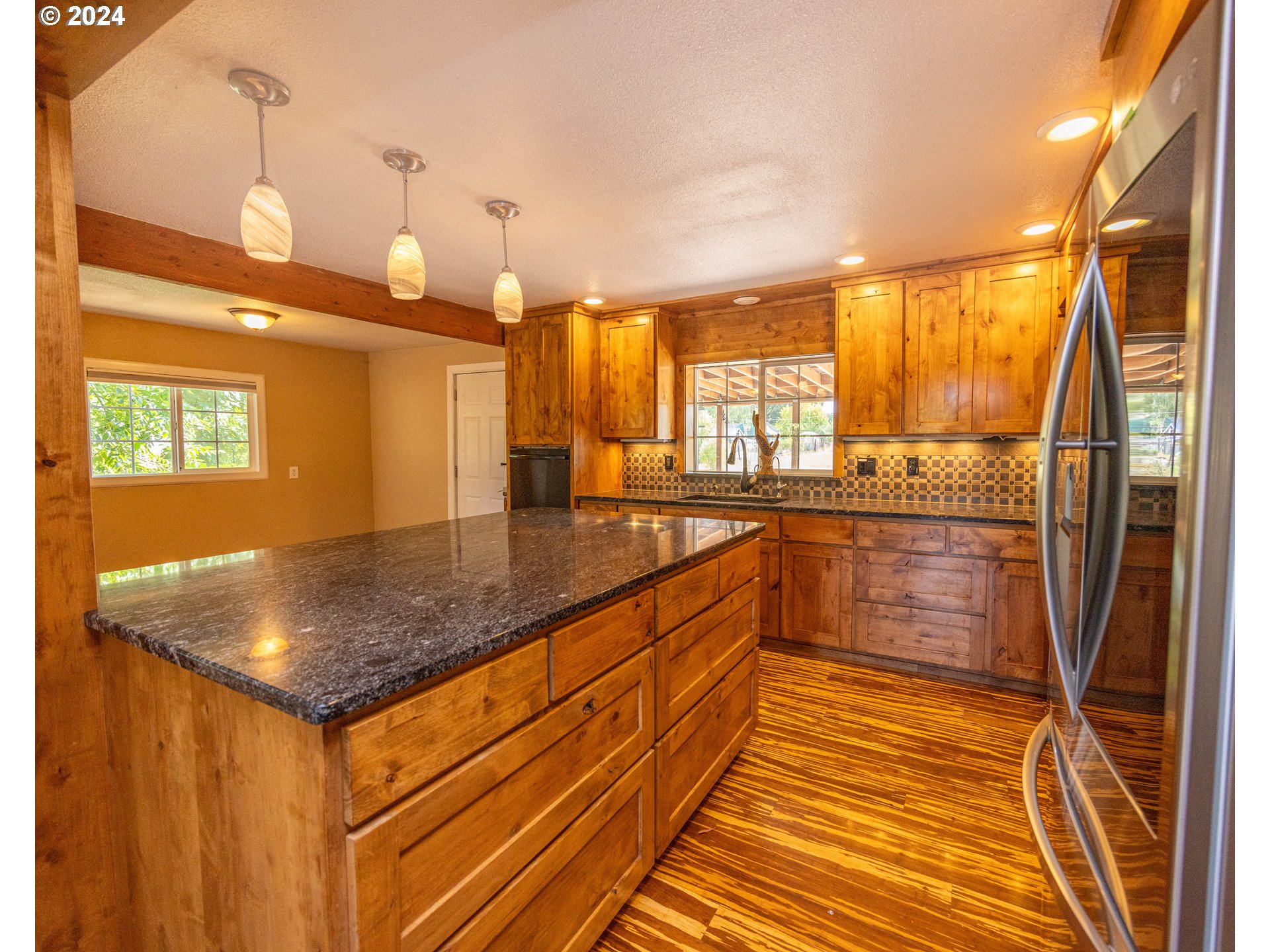 2189 Kenworthy Road Northeast Albany, OR 97322 - Photo 6 of 13 Gallery Image 6