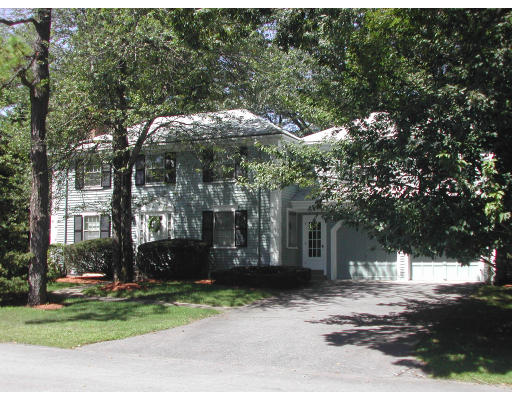 22 Auburn Road Wellesley, MA 02481 - Photo 1 of 13
