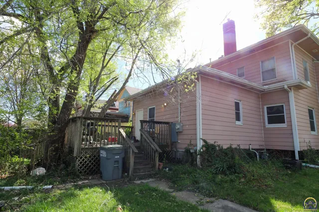 $105,000 | 628 State Street, Emporia, KS 66801
