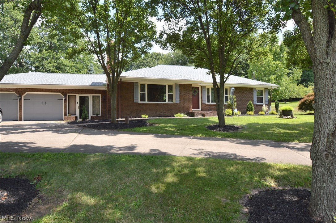 9845 Unity Road Youngstown, OH 44514 - Photo 2 of 22