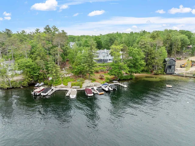 $550,000 | 738 Weirs Boulevard, Unit 34, Laconia, NH 03246