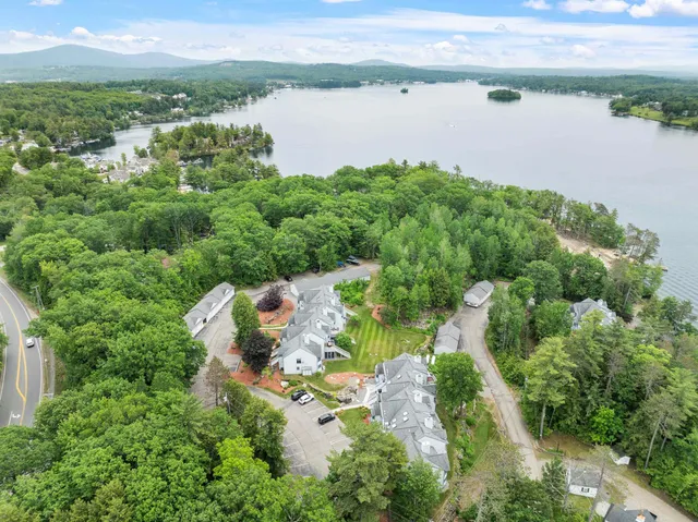 $550,000 | 738 Weirs Boulevard, Unit 34, Laconia, NH 03246