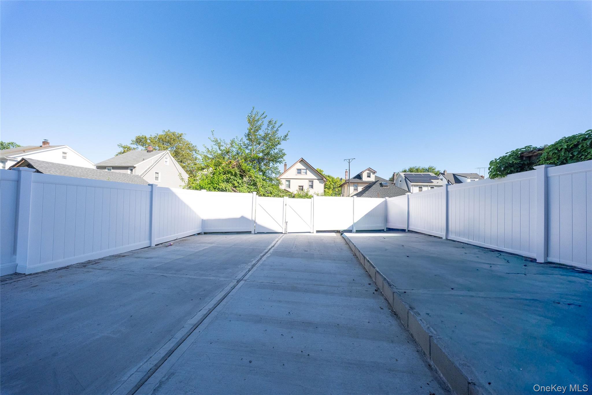 191-29 109th Road Queens, NY 11412 - Photo 33 of 37 Gallery Image 33