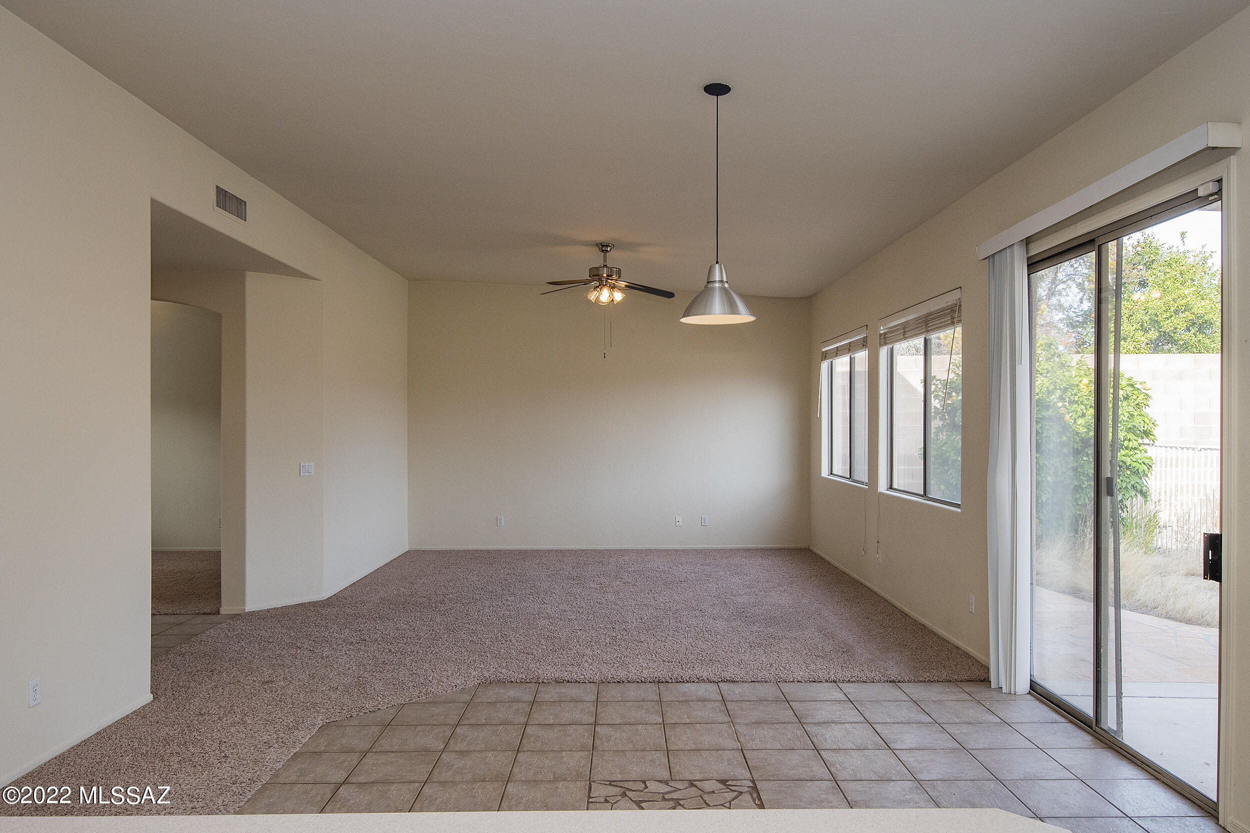 552 Pyramid Point Court Tucson, AZ 85737 - Photo 5 of 28