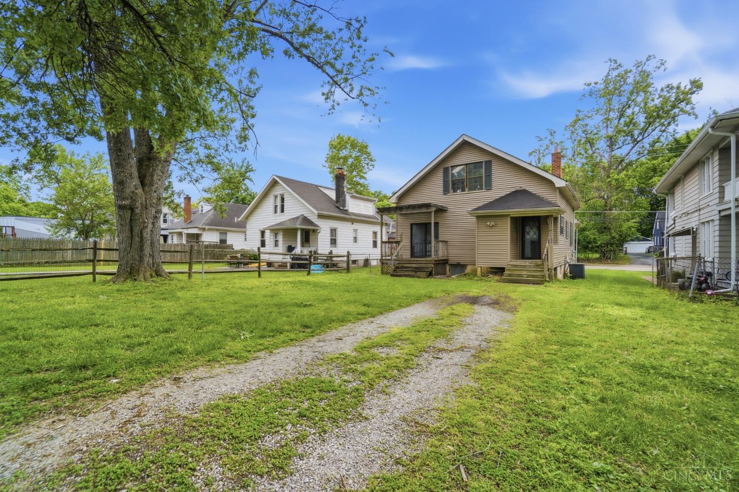 1414 Beacon Road Cincinnati, OH 45230 - Photo 29 of 33