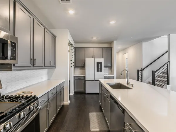 $595,000 | 512 Voyage Trace, Leander, TX 78641