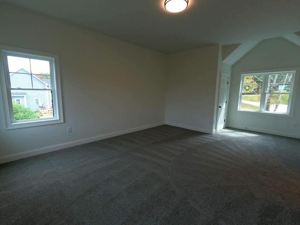 86 Berry Corner Road Charlton, MA 01507 - Photo 39 of 41 an empty room that has a window