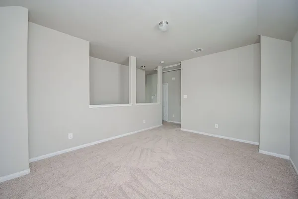 $2,000 | 2710 Hoffman Court, Conroe, TX 77304
