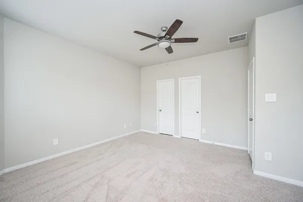 $2,000 | 2710 Hoffman Court, Conroe, TX 77304