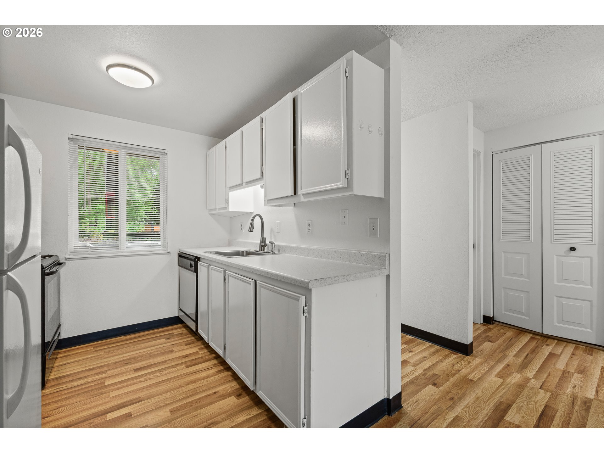 14095 Southwest Walker Road, Unit 95 Beaverton, OR 97005 - Photo 10 of 37