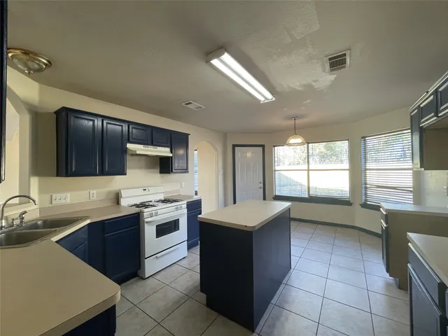 $1,890 | 16706 Stapley Drive, Houston, TX 77396