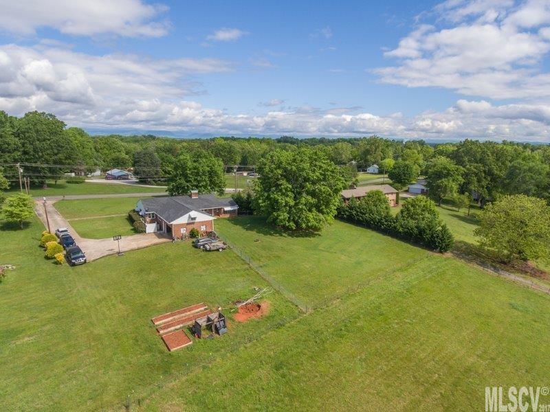 1935 Zion Road Morganton, NC 28655 - Photo 18 of 24 Gallery Image 18