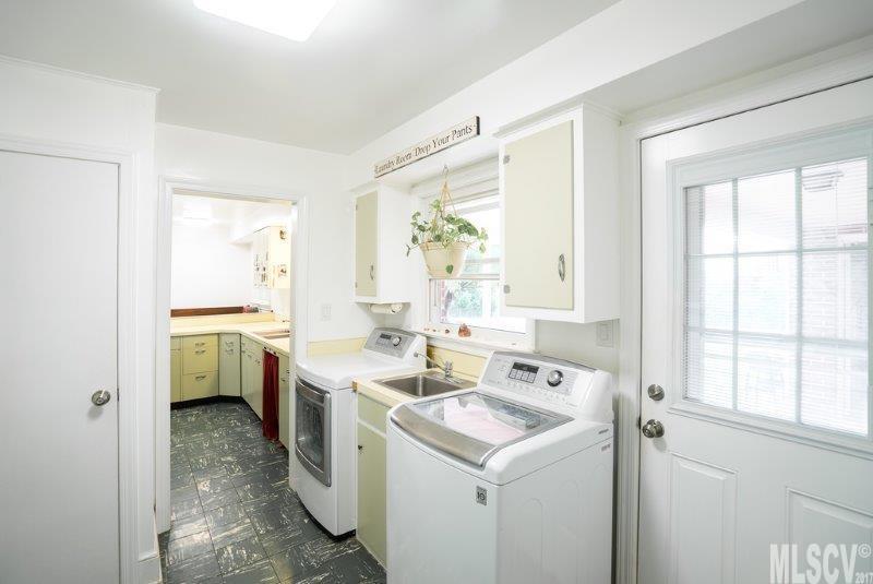 1935 Zion Road Morganton, NC 28655 - Photo 4 of 24 Gallery Image 4