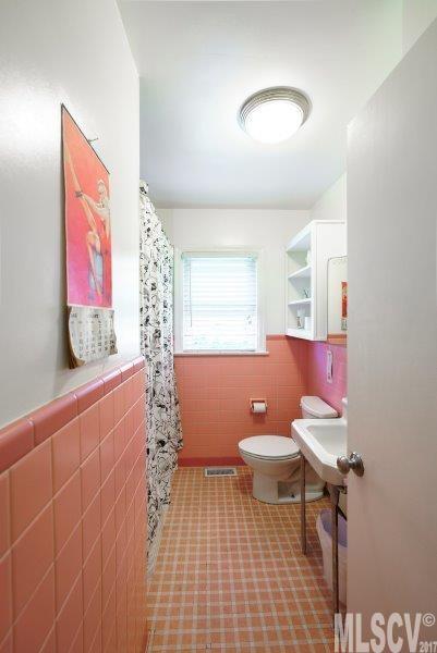 1935 Zion Road Morganton, NC 28655 - Photo 9 of 24 Gallery Image 9