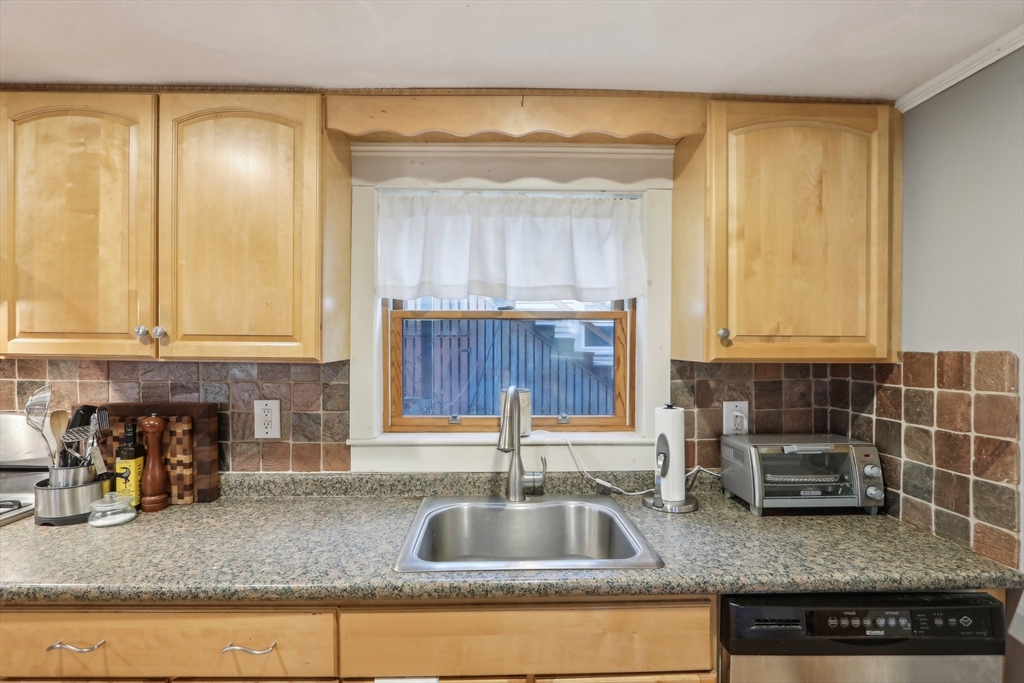 15 Andover Street Georgetown, MA 01833 - Photo 16 of 42