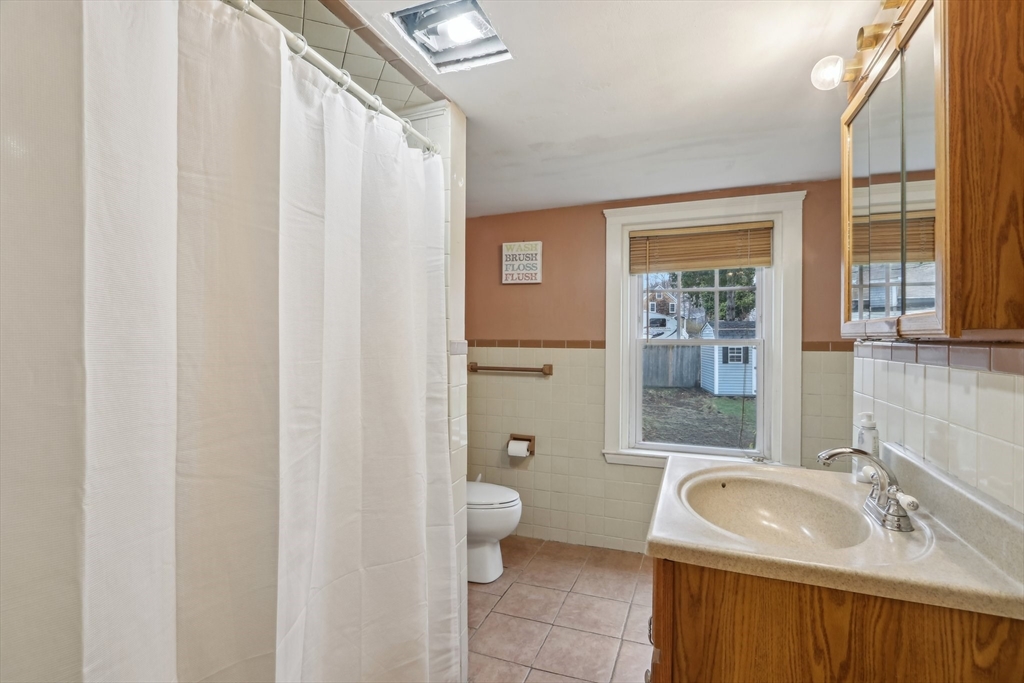 15 Andover Street Georgetown, MA 01833 - Photo 20 of 42