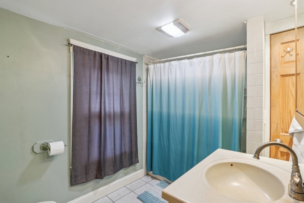 15 Andover Street Georgetown, MA 01833 - Photo 25 of 42