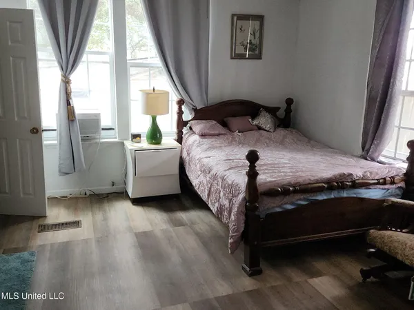 $199,900 | 3902 Pascagoula Street, Pascagoula, MS 39567