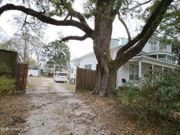 $199,900 | 3902 Pascagoula Street, Pascagoula, MS 39567
