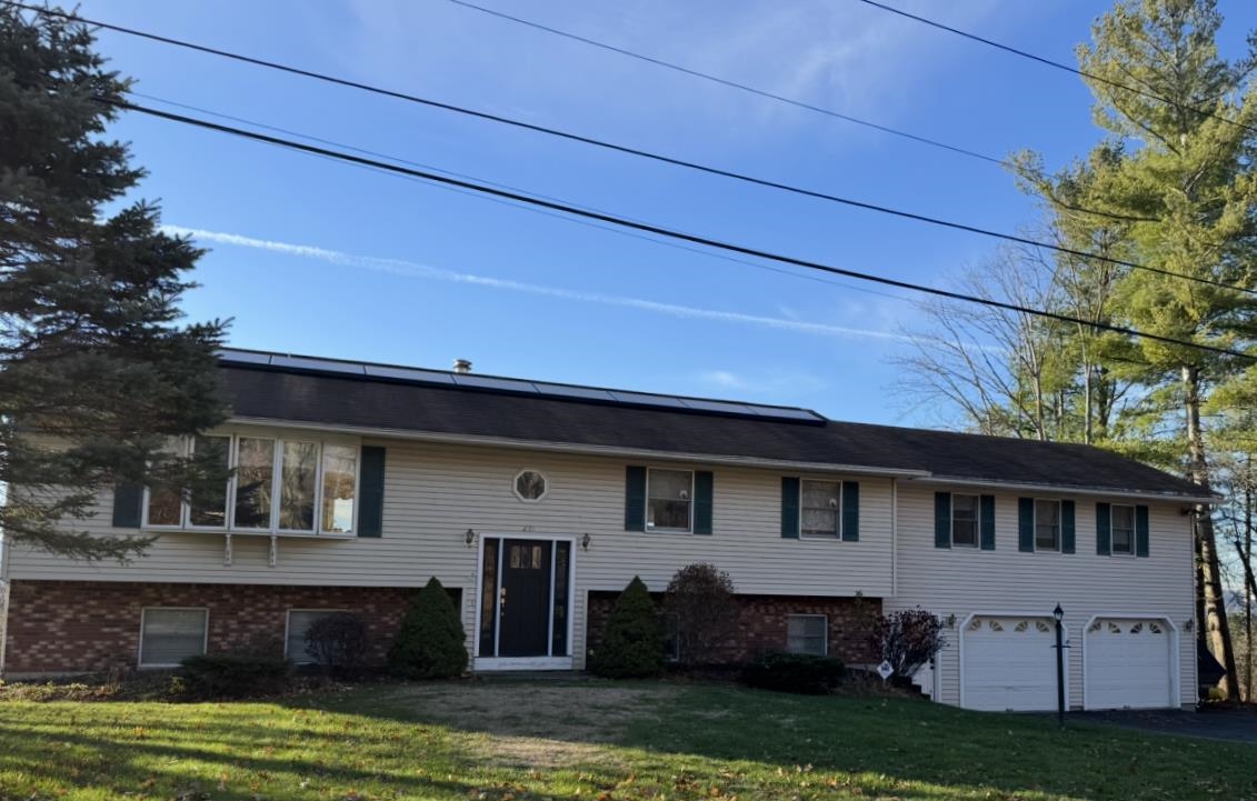 249 West Ridge Terrace Rutland Town, VT 05701 - Photo 3 of 55