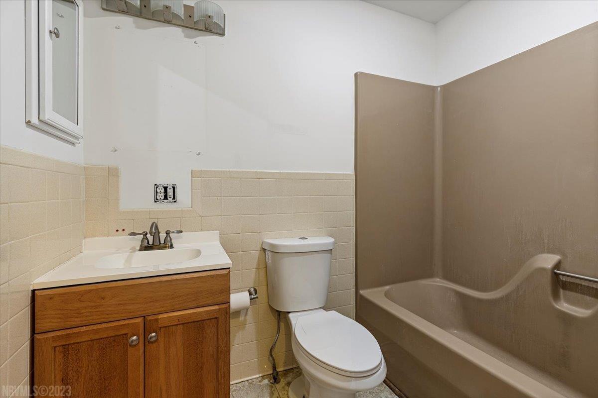 4498 Shelburne Road Radford, VA 24141 - Photo 29 of 61 Gallery Image 29