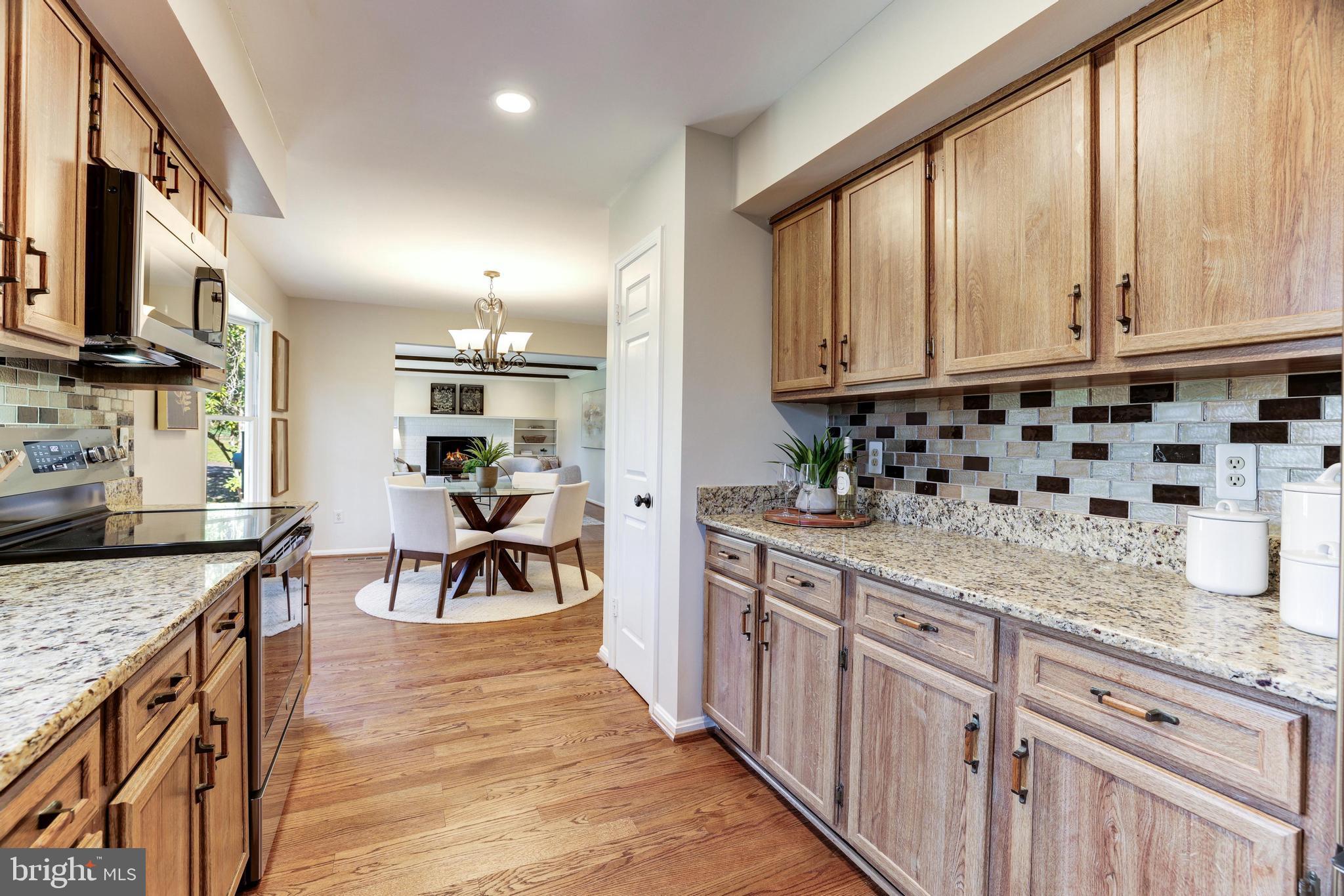 1958 Weybridge Lane Reston, VA 20191 - Photo 14 of 51 Kitchen