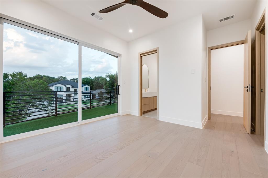 3904 Rochelle Drive Dallas, TX 75220 - Photo 20 of 34