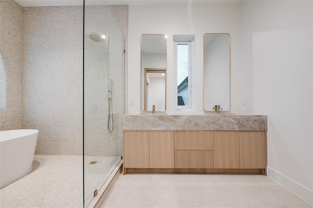 3904 Rochelle Drive Dallas, TX 75220 - Photo 28 of 34