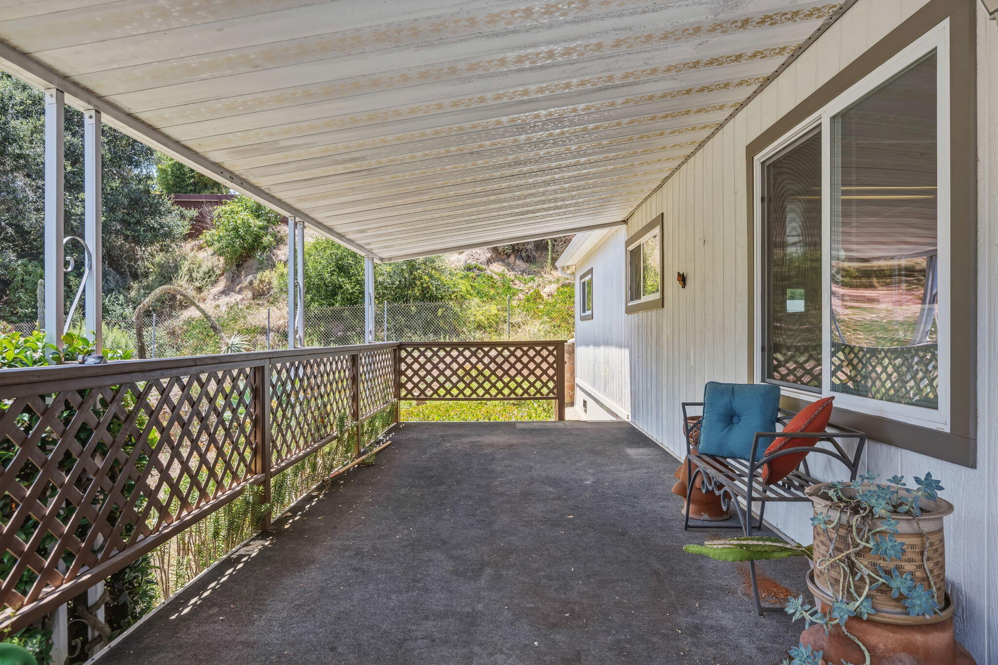 333 Old Mill Road, Unit SPC 140 Santa Barbara, CA 93110 - Photo 4 of 21 04-Porch