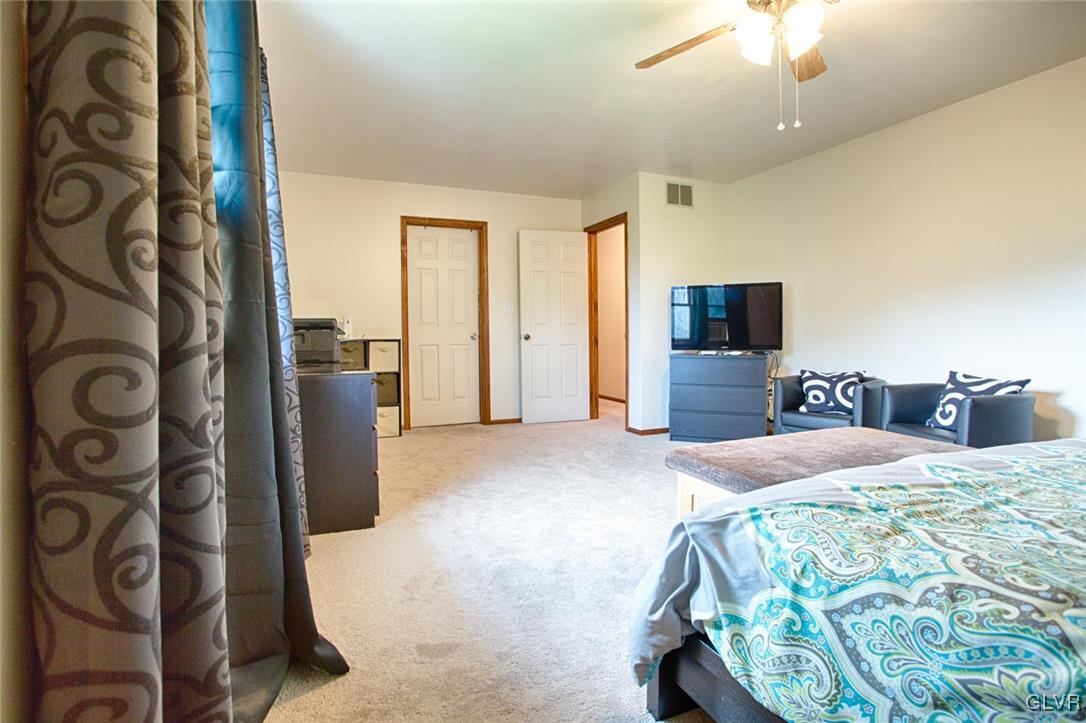 538 Persimmon Road Walnutport, PA 18088 - Photo 12 of 29 Gallery Image 12