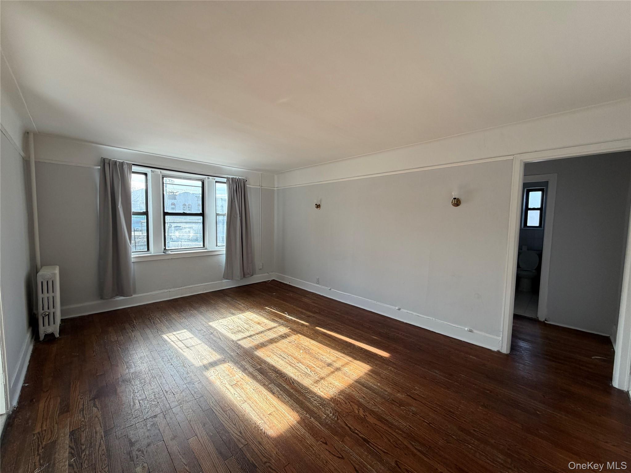 107 Tibbetts Road, Unit 2C Yonkers, NY 10705 - Photo 4 of 6