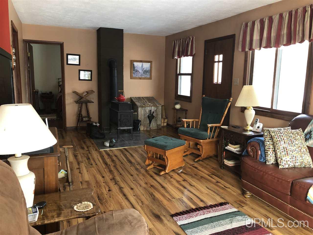 125 Rail Rd Lane Deerton, MI 49822 - Photo 3 of 7 Gallery Image 3