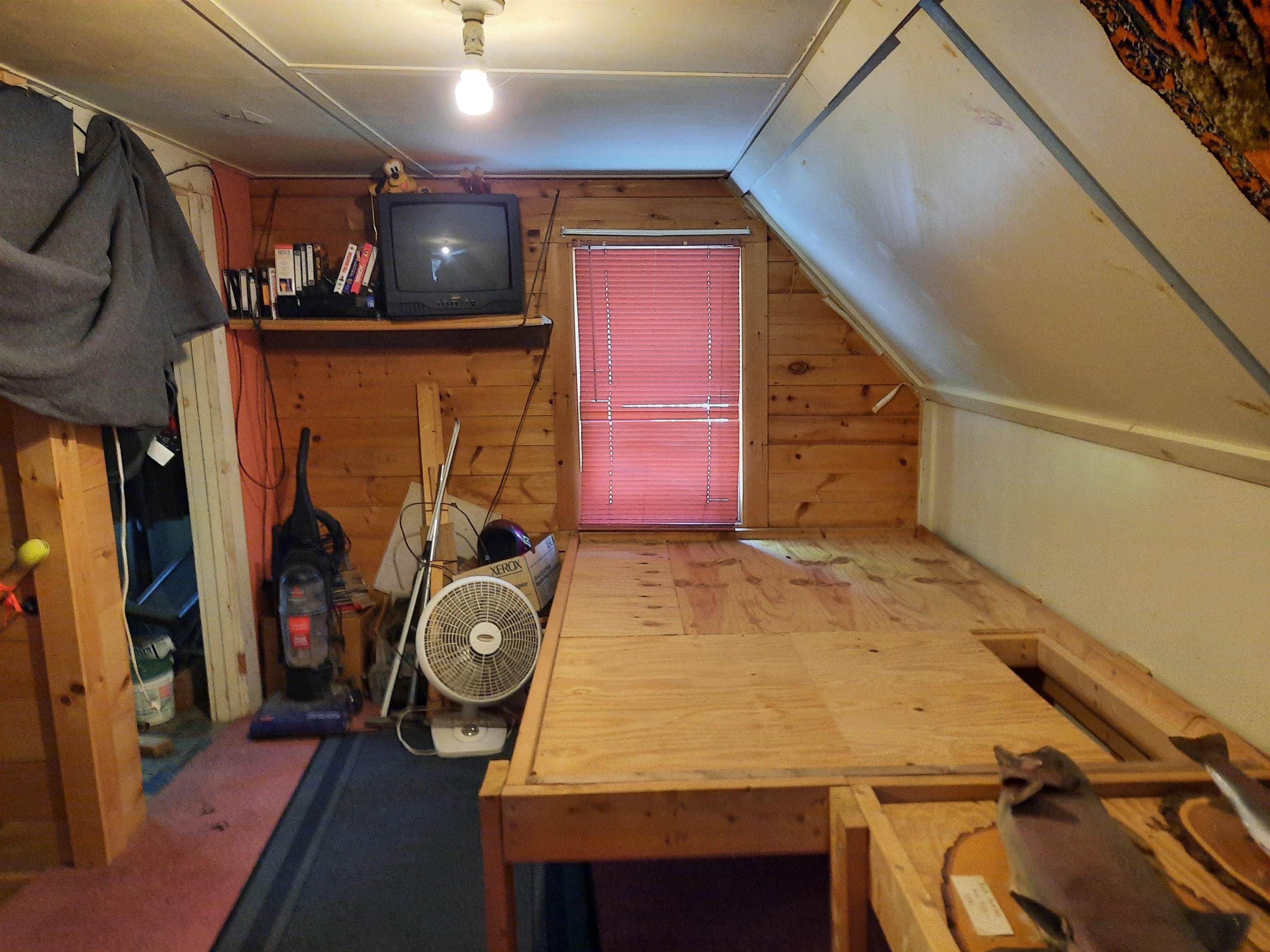 1463 Main Street Pittsburg, NH 03592 - Photo 28 of 31