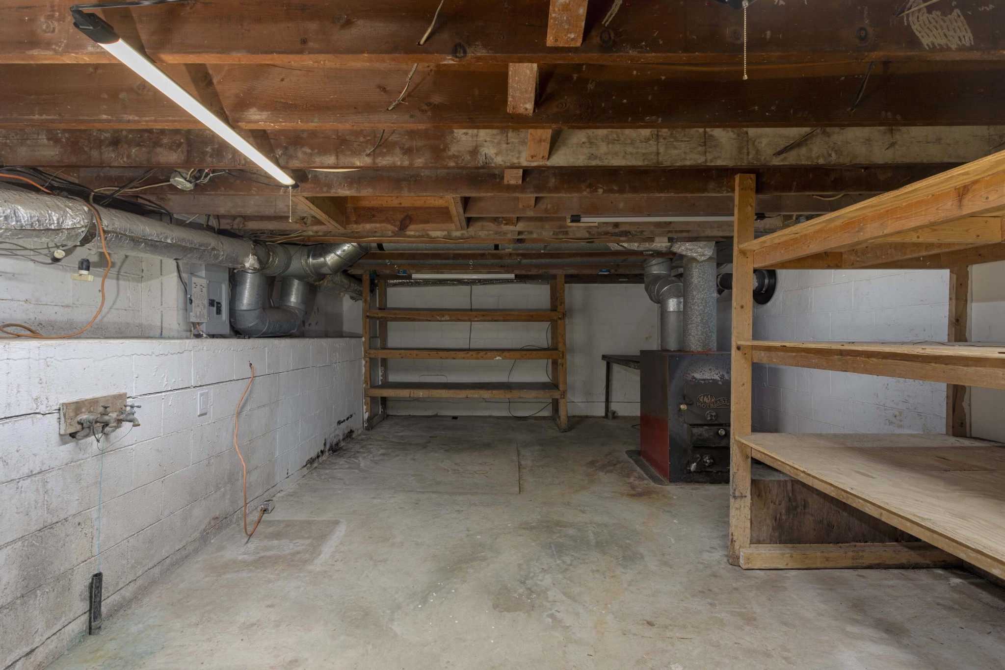 840 Eagle Furnace Road Rockwood, TN 37854 - Photo 27 of 32 a view of storage and utility room