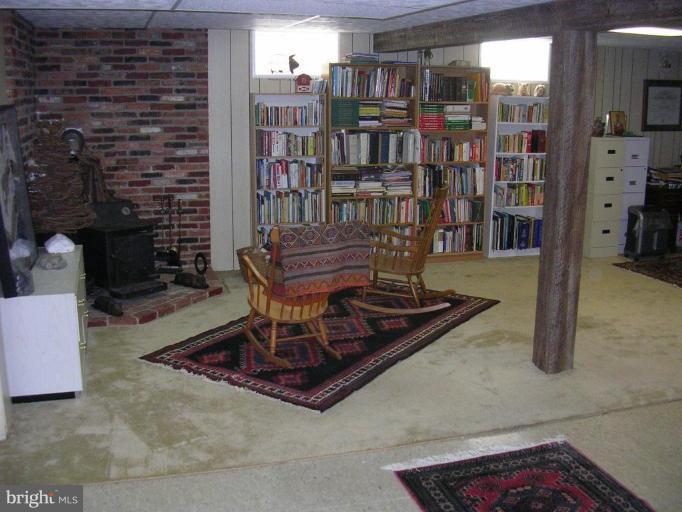 1303 Ruppert Road Silver Spring, MD 20903 - Photo 8 of 11 a living room with furniture
