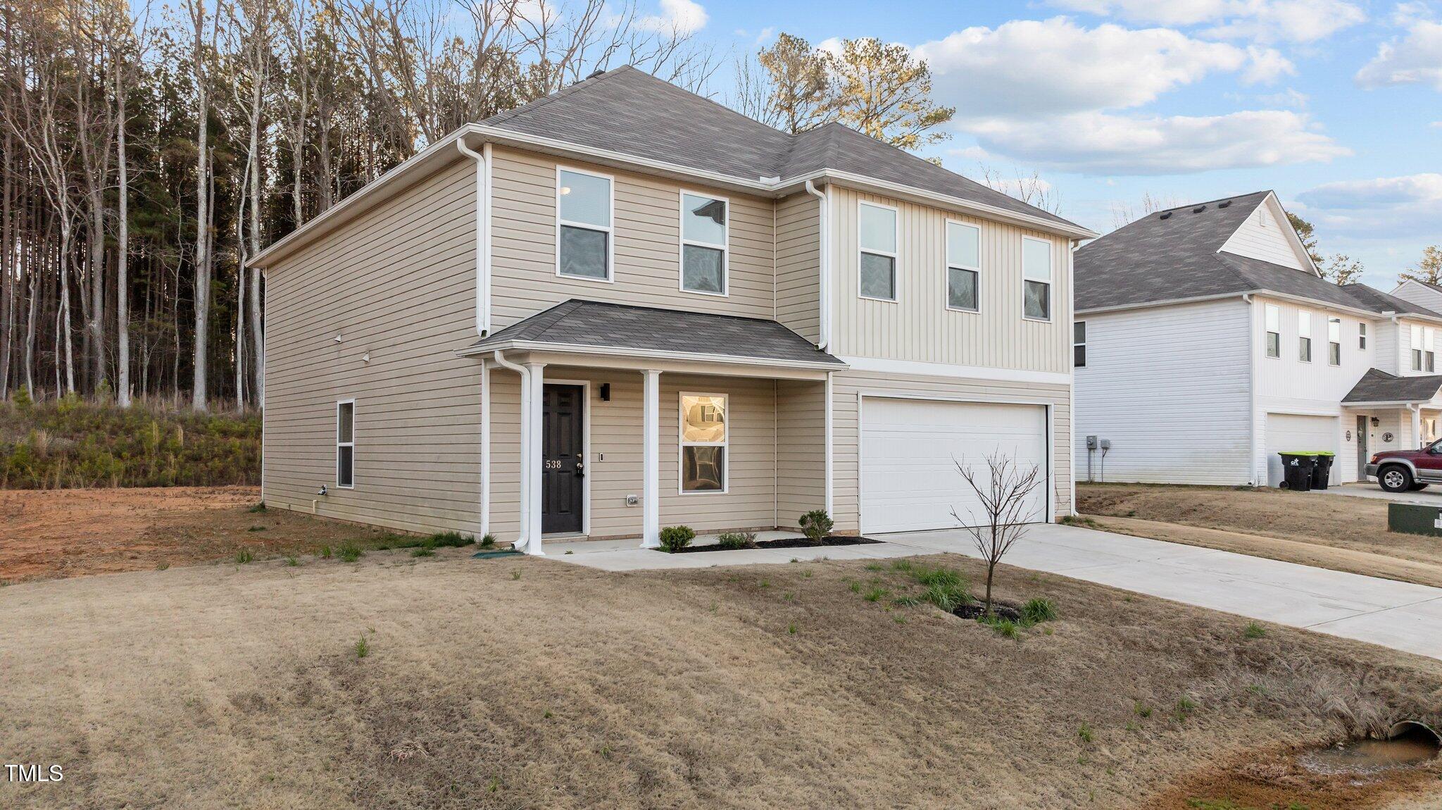 538 East Waycliff Road Henderson, NC 27537 - Photo 4 of 40 1-web-or-mls-DJI_0140
