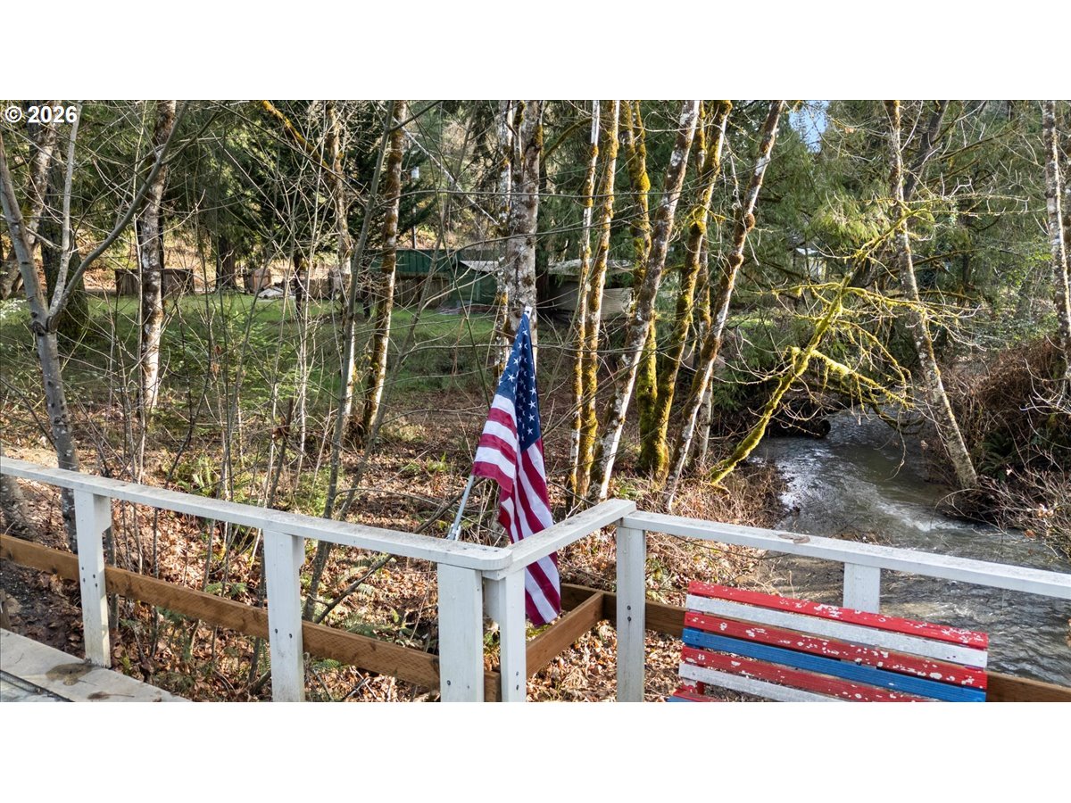 796 Lees Crk Road Myrtle Creek, OR 97457 - Photo 15 of 31