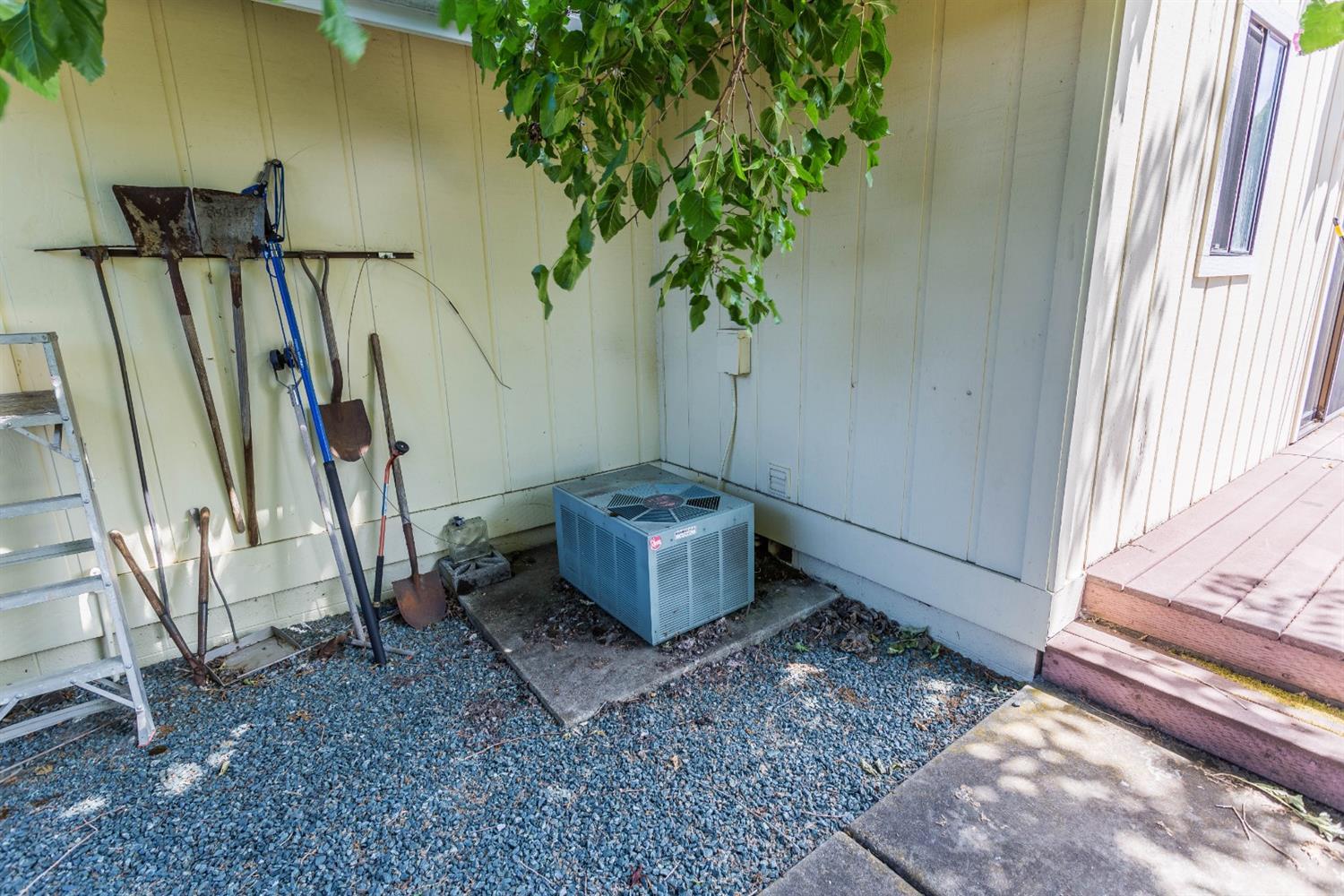 2829 Barclay Road Medford, OR 97504 - Photo 32 of 35 Additional Photo