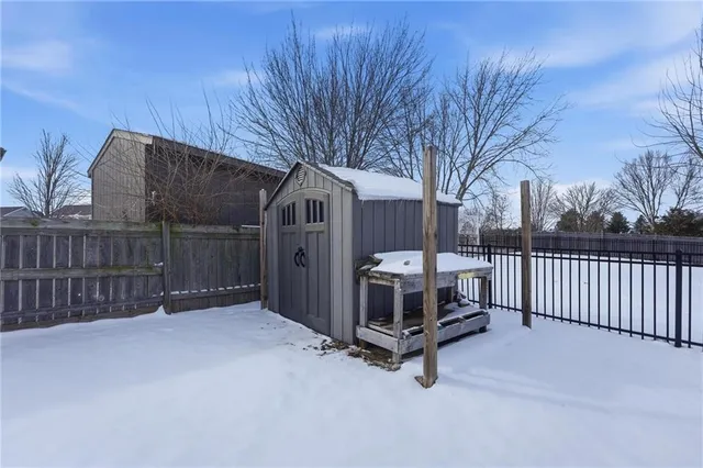 $385,000 | 4502 North 121st Terrace, Kansas City, KS 66109