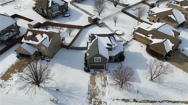 $385,000 | 4502 North 121st Terrace, Kansas City, KS 66109