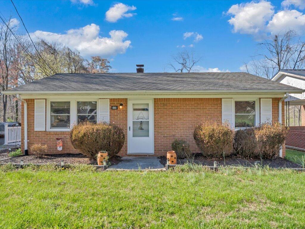 334 Miles Road Collinsville, VA 24078 - Photo 1 of 31 01-MIB01537-R5