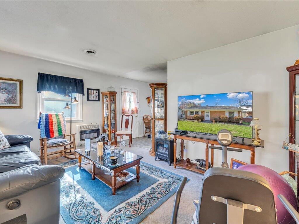 334 Miles Road Collinsville, VA 24078 - Photo 2 of 31 02-MIB01507