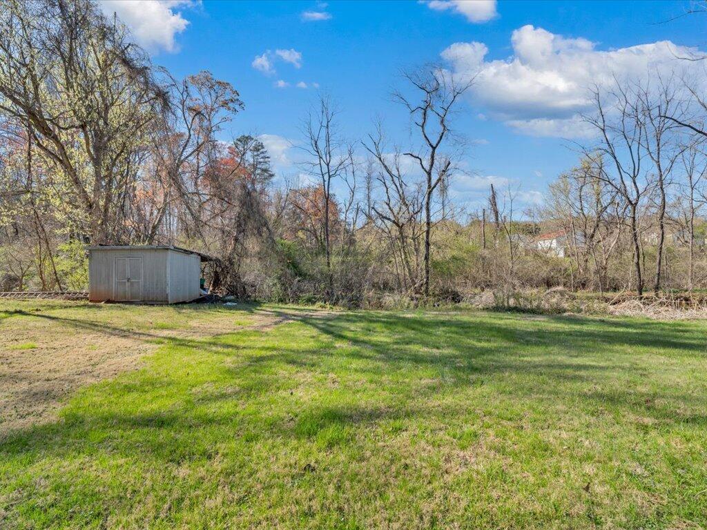 334 Miles Road Collinsville, VA 24078 - Photo 24 of 31 24-MIB01570