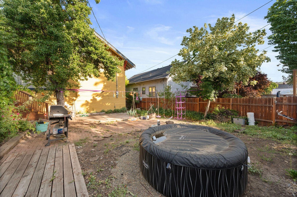 237 Jefferson Street Klamath Falls, OR 97601 - Photo 29 of 29 DSC_1650