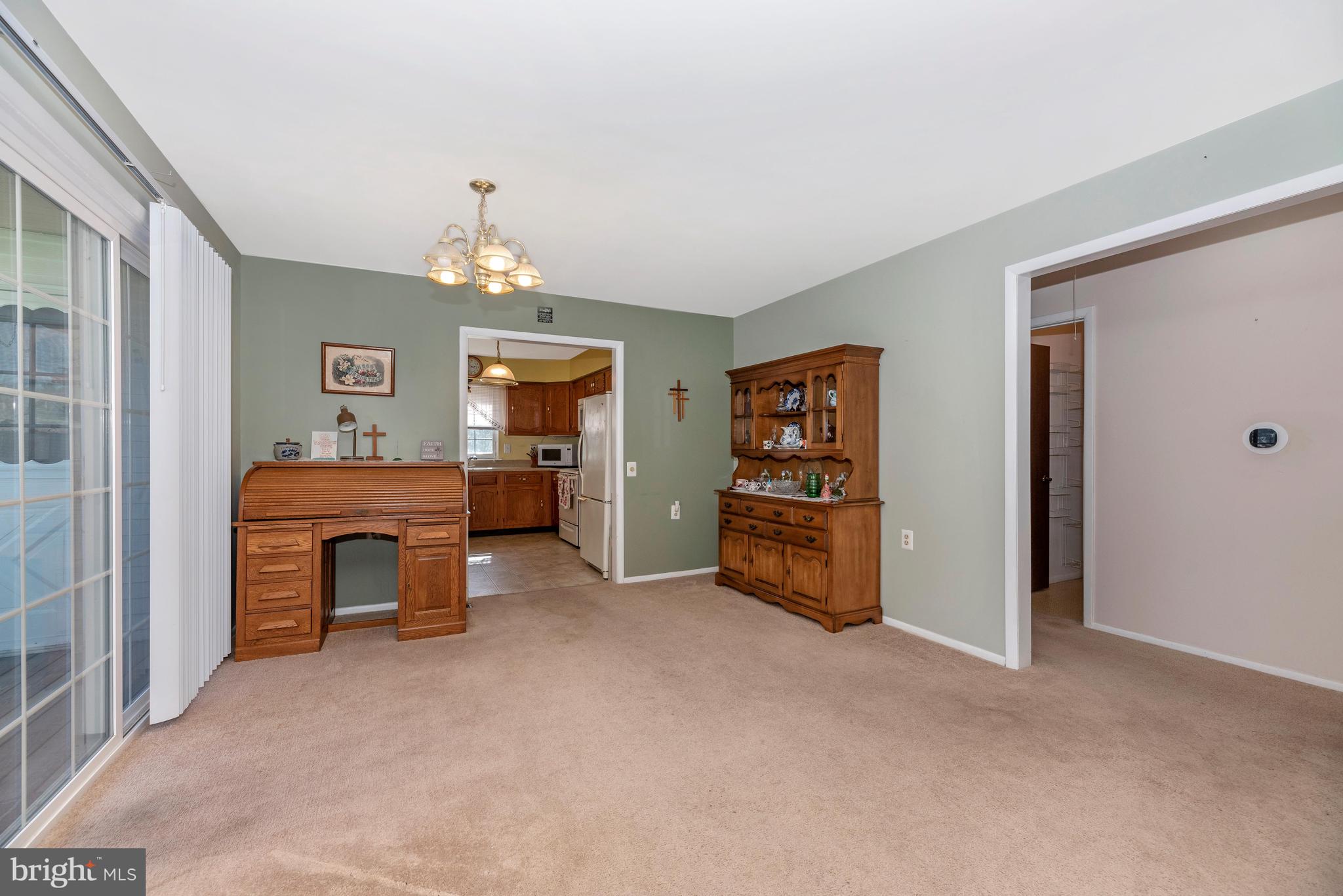 7067 Catalpa Road Frederick, MD 21703 - Photo 16 of 62 Dining Room