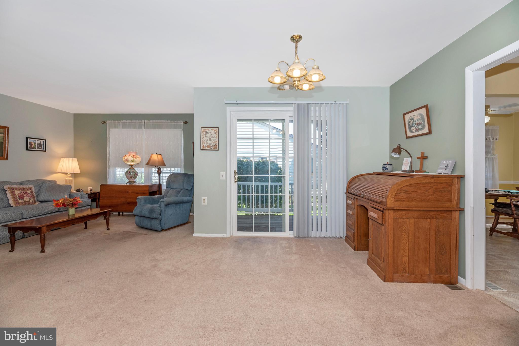 7067 Catalpa Road Frederick, MD 21703 - Photo 18 of 62 Dining Room