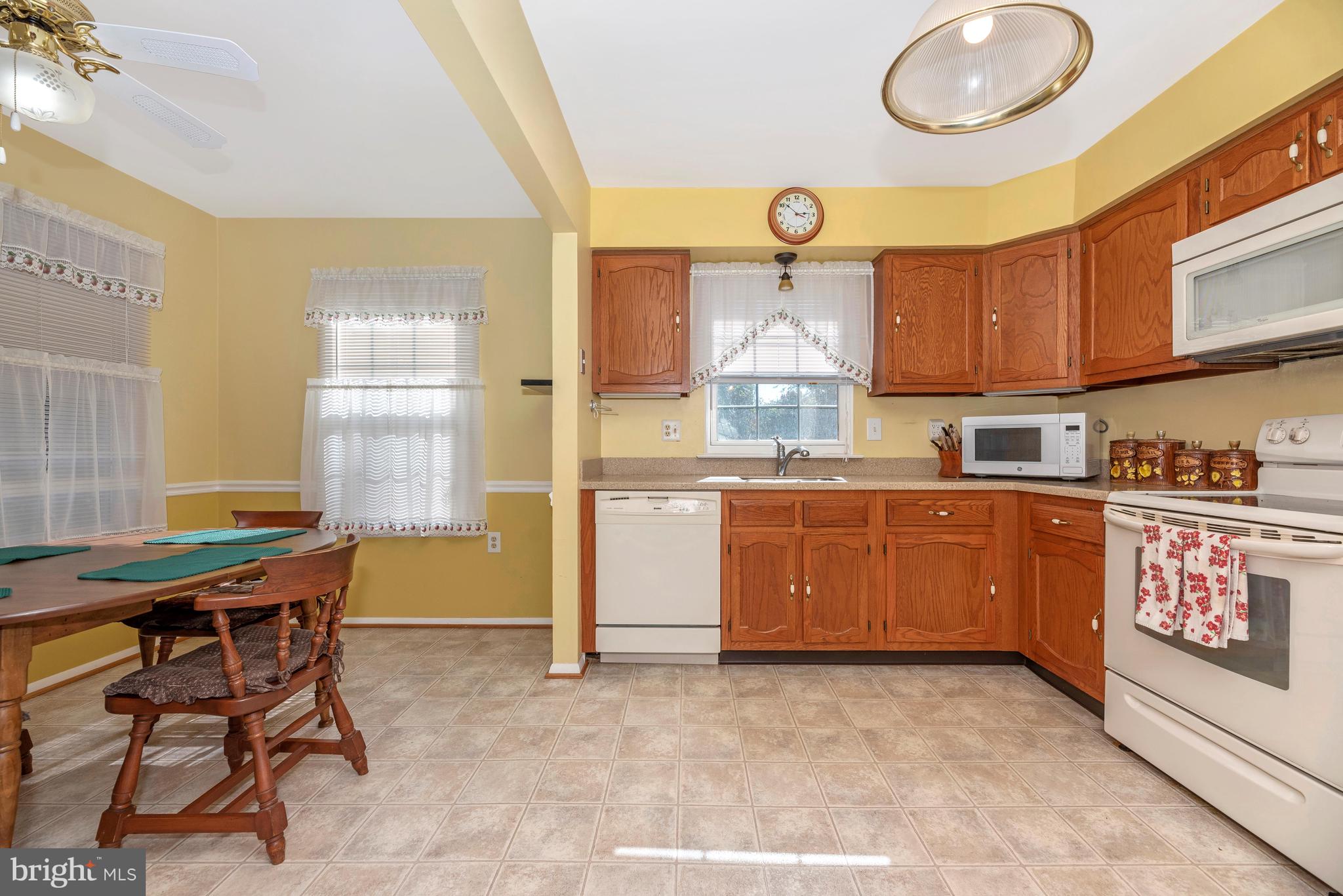 7067 Catalpa Road Frederick, MD 21703 - Photo 21 of 62 Kitchen